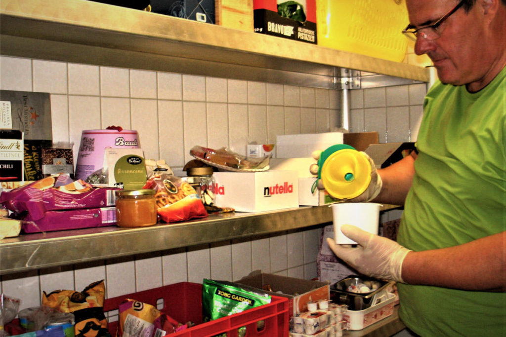 Kontrolle-Mottenfalle